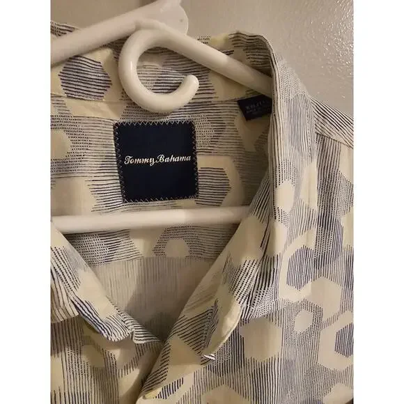 Tommy Bahama sz XXL silk Hawaiian print button down Blue Cream shirt MT86 - Picture 4 of 8